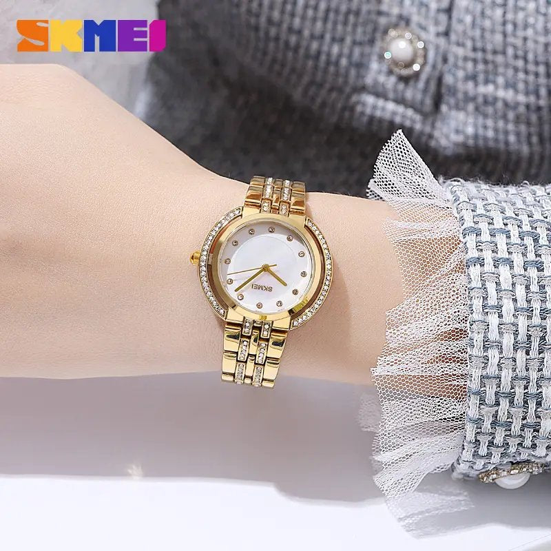 SKMEI 1979 Analog Quartz Luxury Special Ladies Watch-Gold